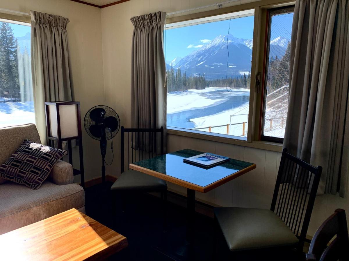 Tete Jaune Lodge Kültér fotó
